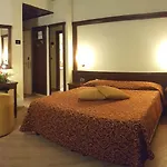 里贾纳酒店 酒店 阿拉西奥