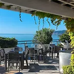 里贾纳酒店 4* 阿拉西奥