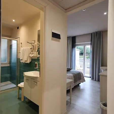 酒店 Regina 阿拉西奥