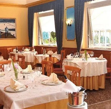 Szálloda Regina 4*